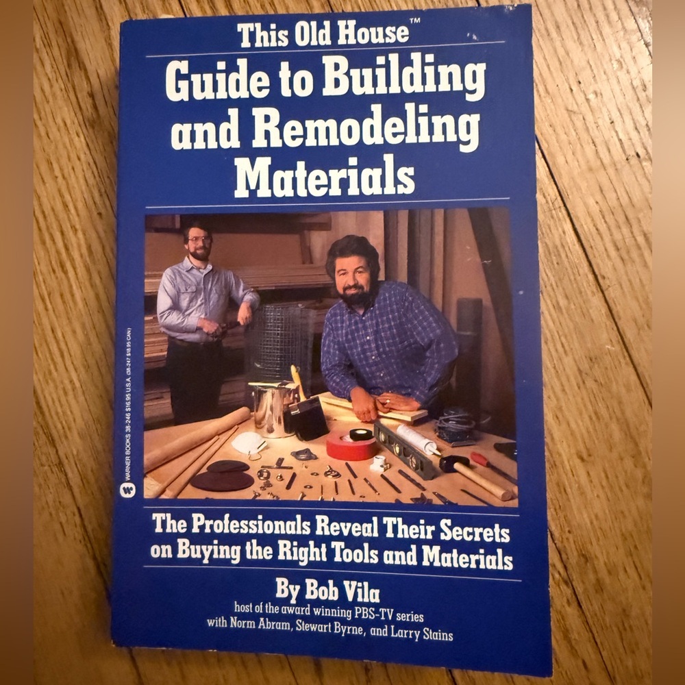 First Edition Paperback – This Old House Guide to Building by Bob Vila